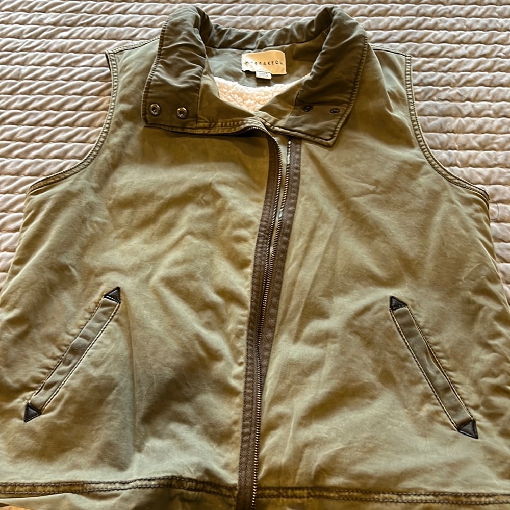 Utility Sherpa-Lined Vest in Olive by Madewell